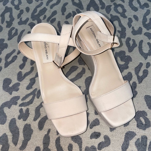 Antonio Melani Wedges - Picture 4 of 5